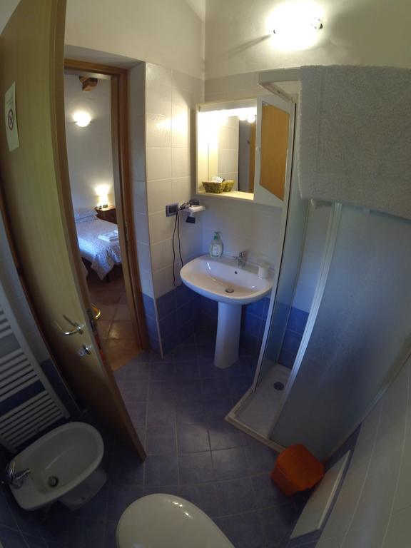 Al Campo Di Sotto Bed & Breakfast Buia Стая снимка