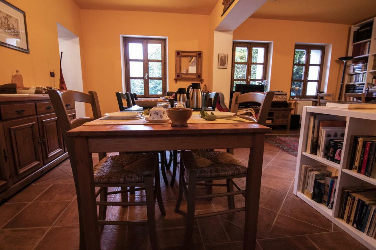 Al Campo Di Sotto Bed & Breakfast Buia Екстериор снимка